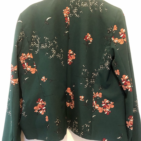 Forest green blazer with floral detail - Picture 5 of 5